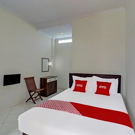 Oyo 91933 Puri Gana Residence