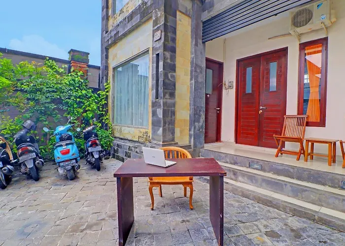 Oyo 91933 Puri Gana Hotel