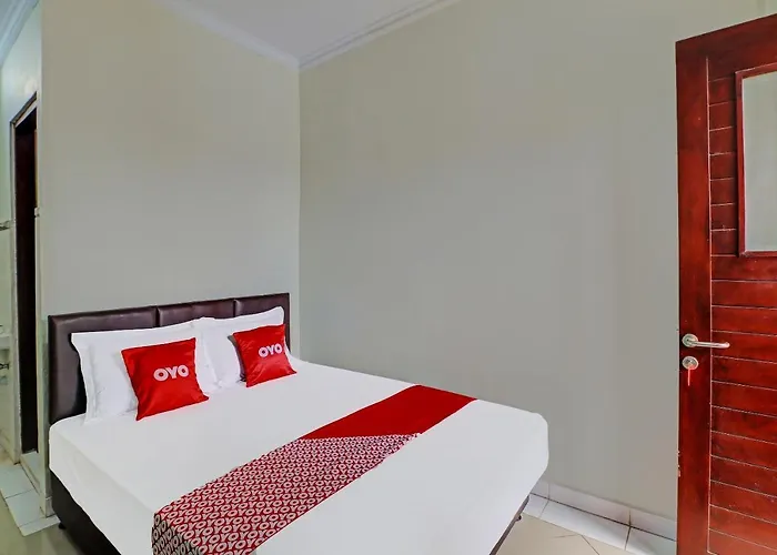 Oyo 91933 Puri Gana Hotel Denpasar (Bali)